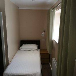 Habitación con Cama King